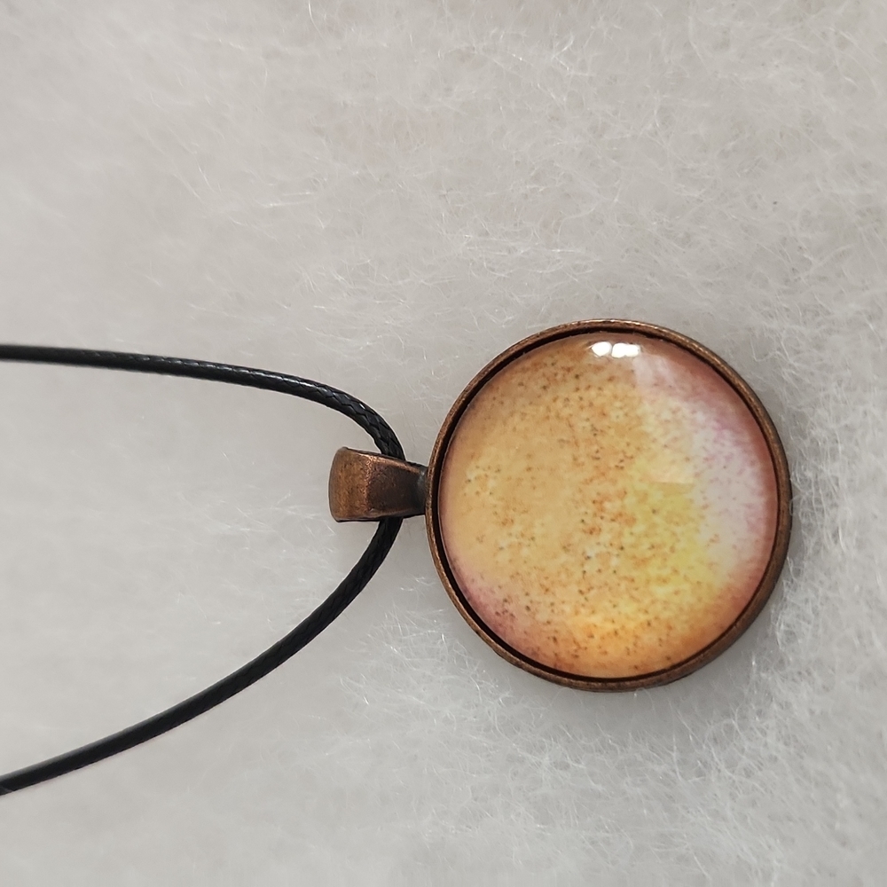 BEAUTIFUL Orange Necklace
